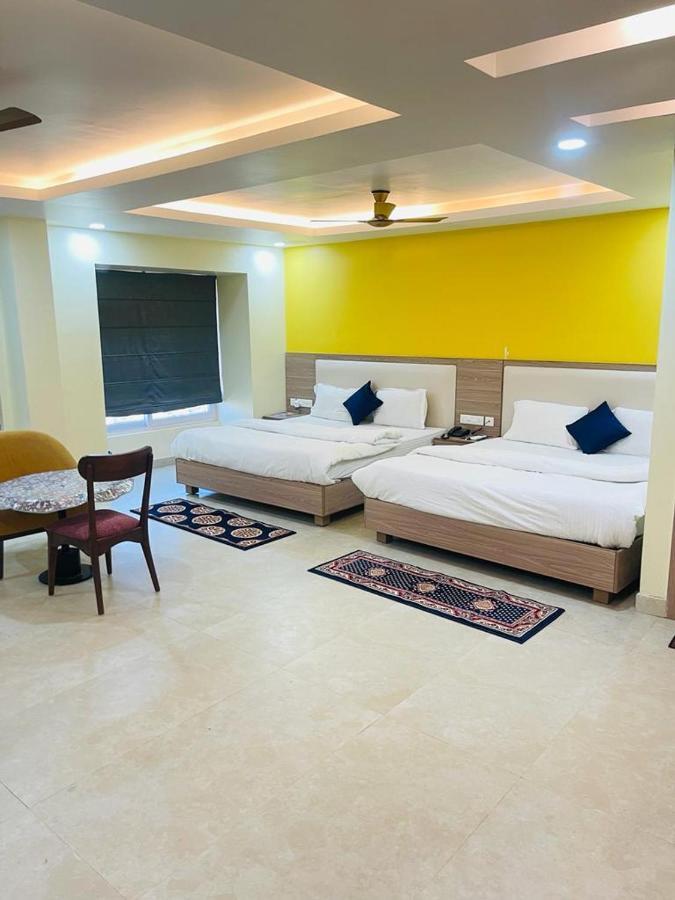 Royal Beach International Puri Exterior foto
