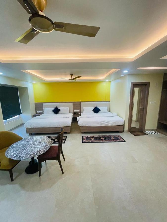 Royal Beach International Puri Exterior foto